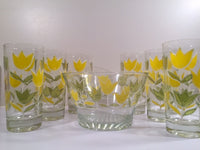 Load image into Gallery viewer, Culver Signed Mid-Century Yellow and Green Tulip Set (6 Glasses and Ice Container)

