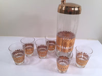 Load image into Gallery viewer, Pasinski Signed Mid-Century 22-Karat Gold 7-Piece Cocktail Set (1 Shaker and 6 Glasses)
