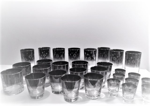 Vitreon Queens Luster Mid-Century Atomic Platinum 29-Piece Bar Set