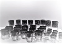 Load image into Gallery viewer, Vitreon Queens Luster Mid-Century Atomic Platinum 29-Piece Bar Set
