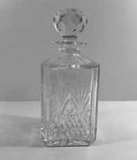 Load image into Gallery viewer, Edinburgh Scotland Shriner&#39;s Elegance Crystal Decanter
